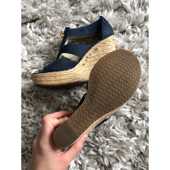 Michael Kors Wedges - Picture 3 of 3